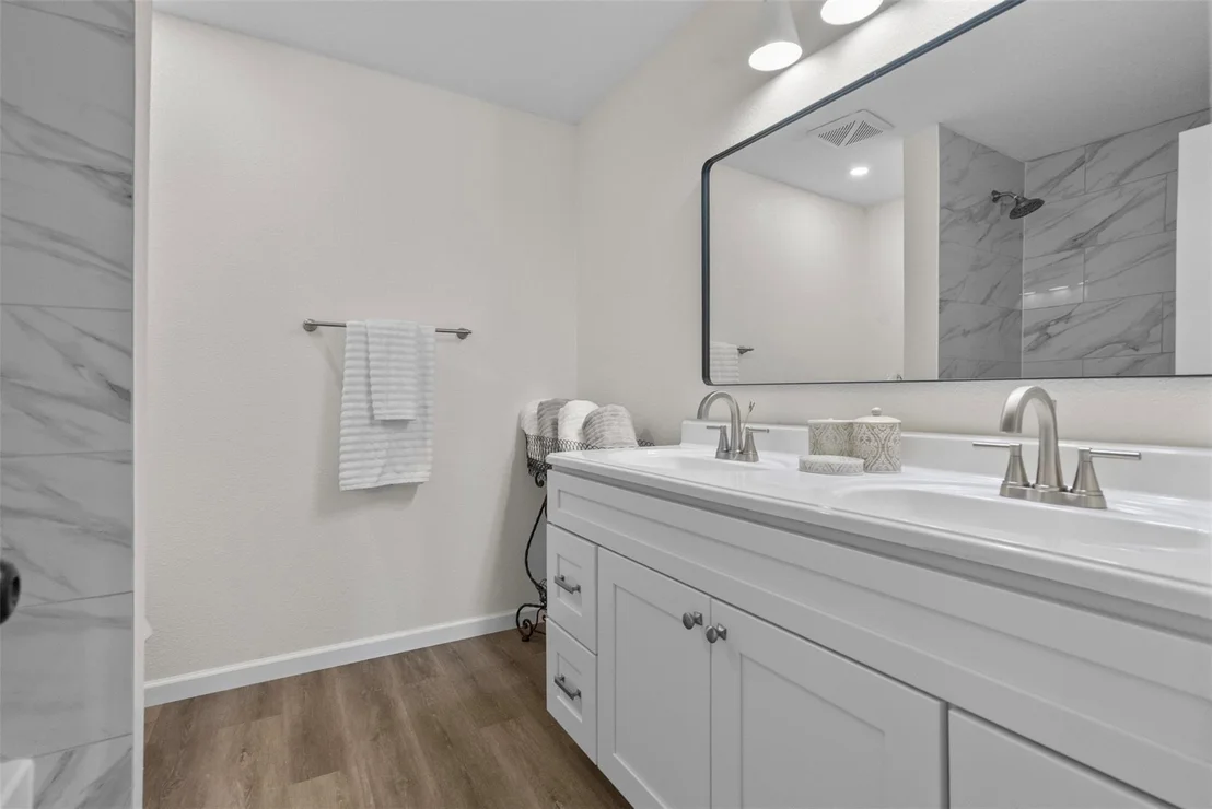 Photo of 19218 Cypress Harbor Drive