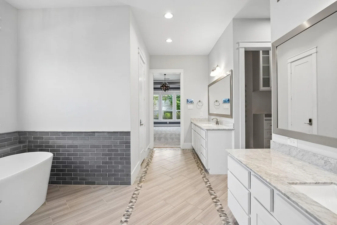 Photo of 8558 Ridgepoint Drive