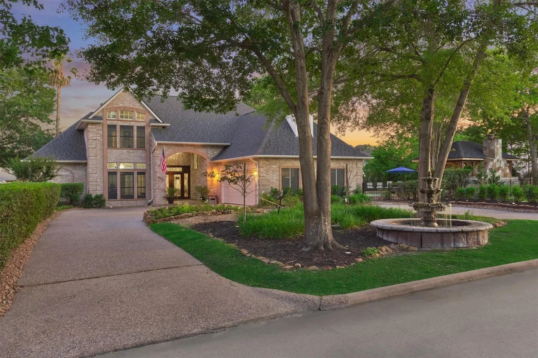 Photo of 609 Edgewood Drive