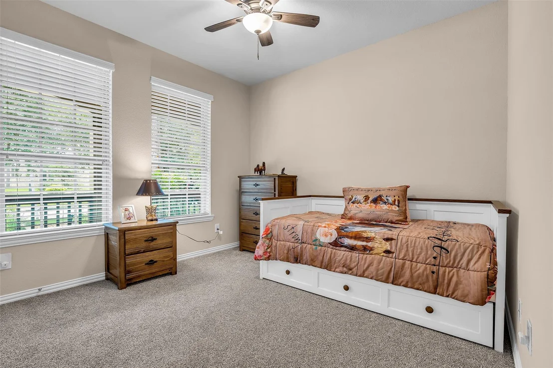 Photo of 34 Sawbridge Circle