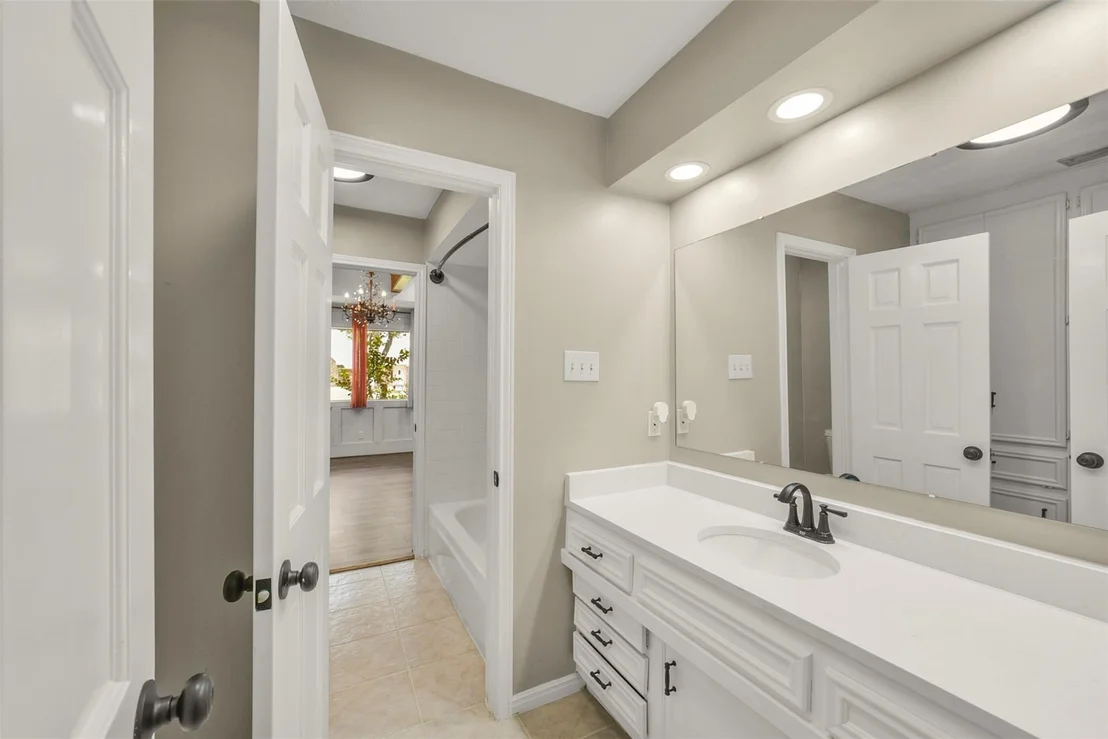 Photo of 25302 Fairbrook Lane