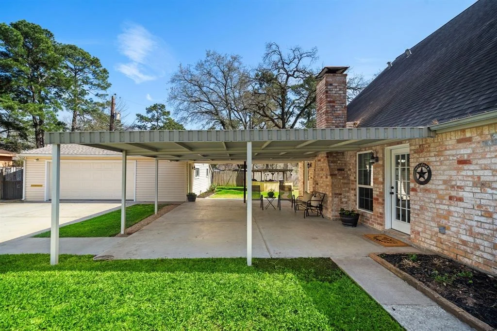 Photo of 19210 Lockridge Drive