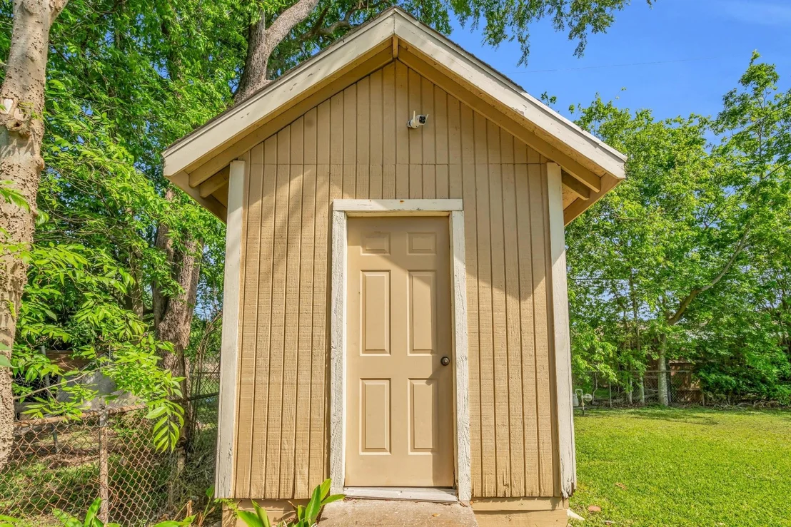 Photo of 3922 Simsbrook Drive