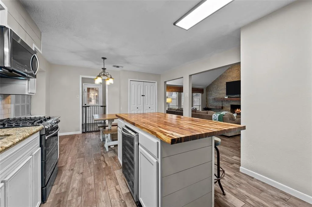 Photo of 4702 Gulfway Drive