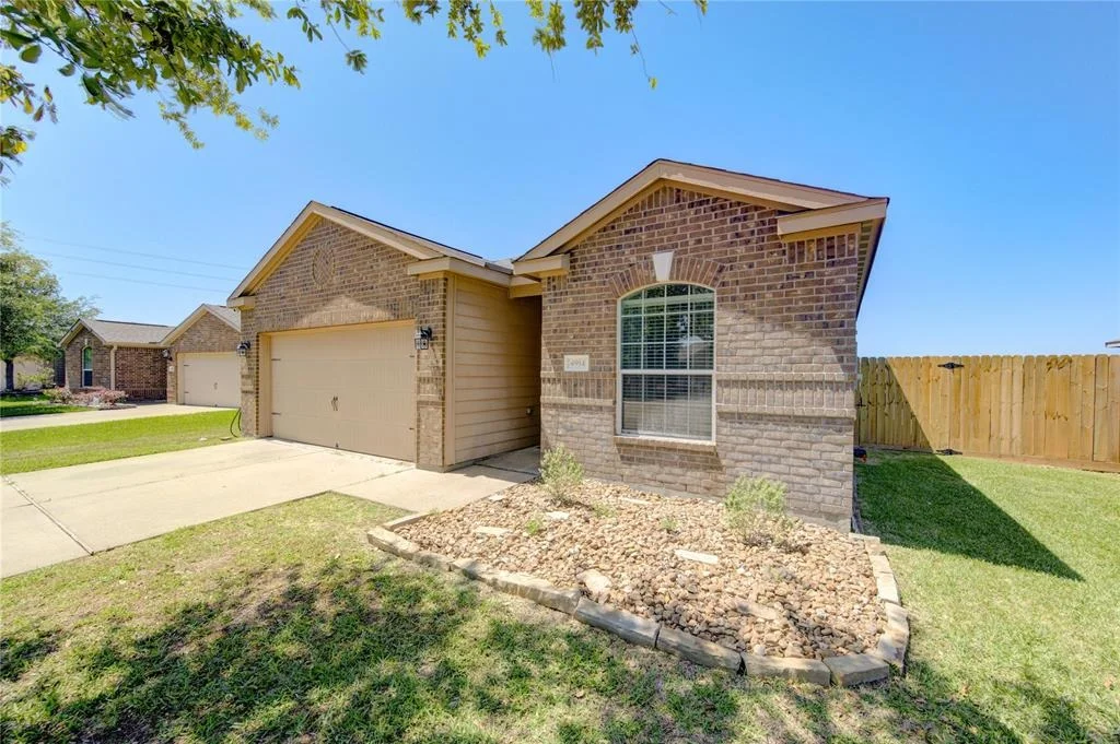 Photo of 4914 Flagstone Pine Lane