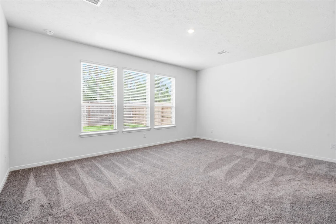 Photo of 4805 Seven Oaks Lane
