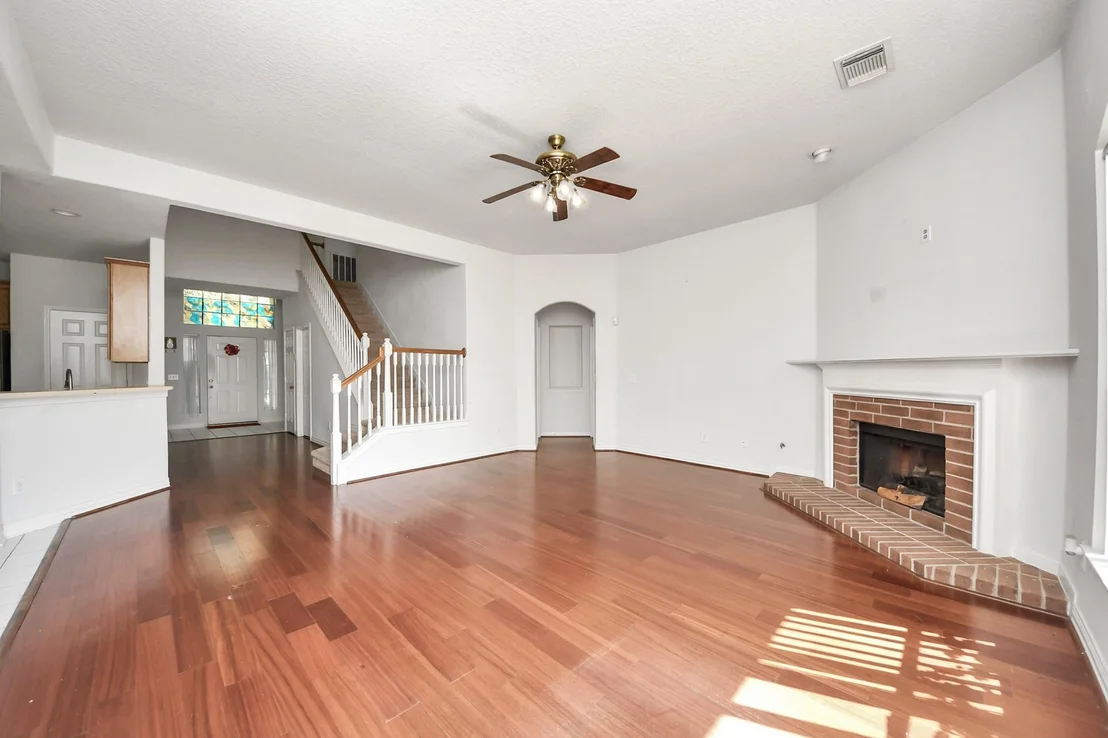 Photo of 19639 Azalea Brook Way