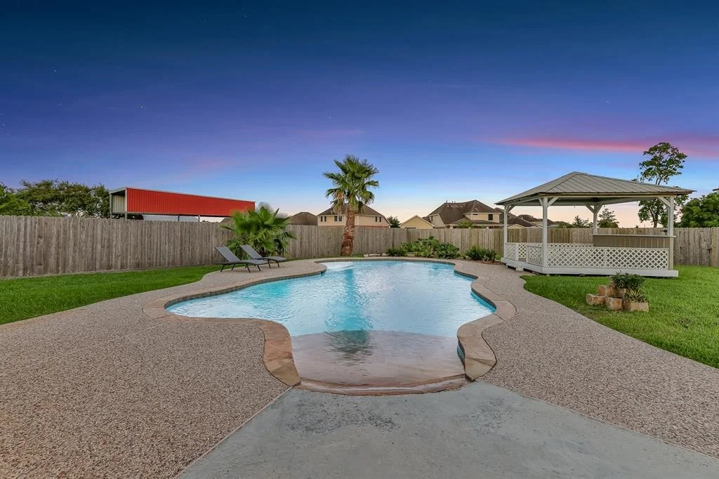 Photo of 9826 Palm Drive
