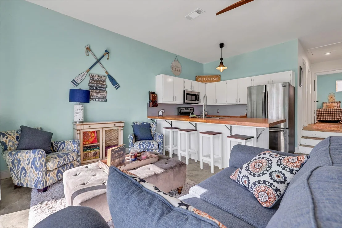 Photo of 101 Harbour Row Drive