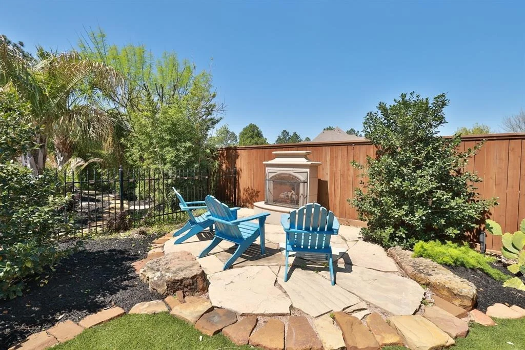 Photo of 6 White Meadow Court