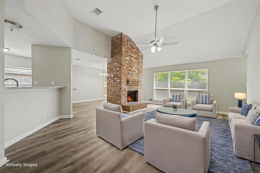 Photo of 2710 Village Circle Drive