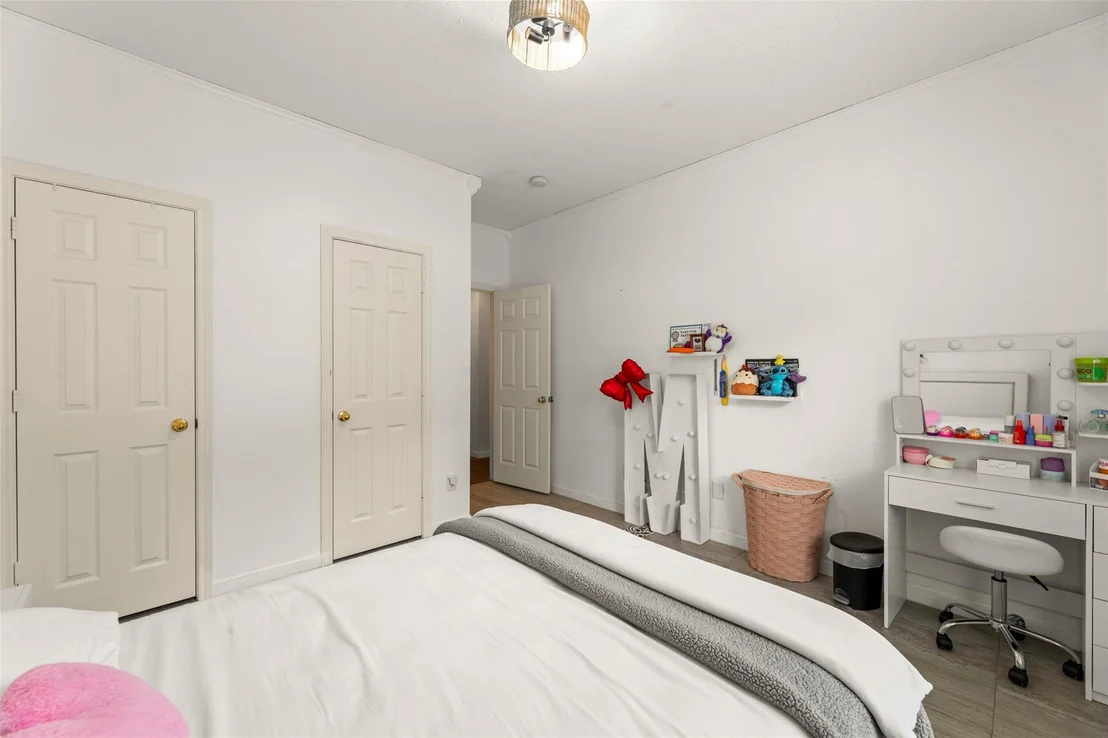 Photo of 1519 Brook Grove Drive