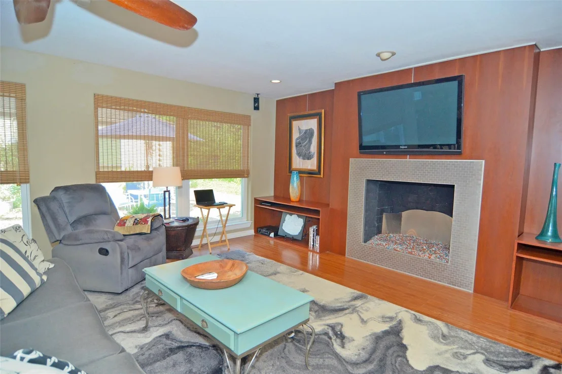 Photo of 4247 Crownwood Drive
