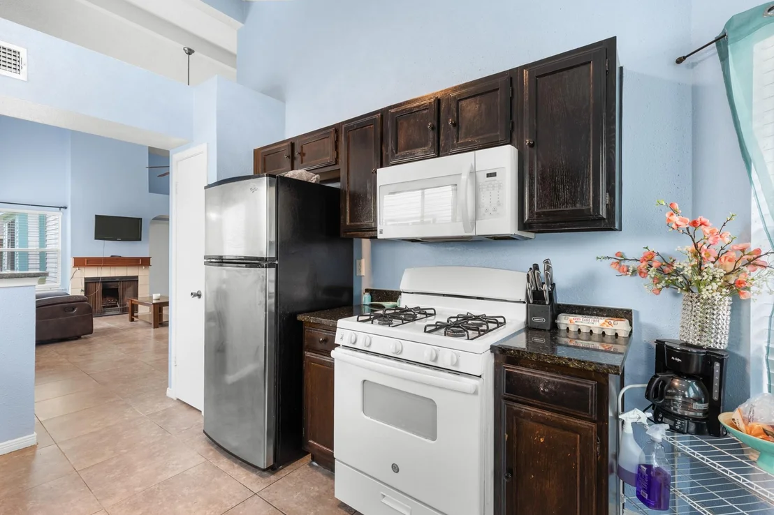 Photo of 20239 Linden Tree Drive