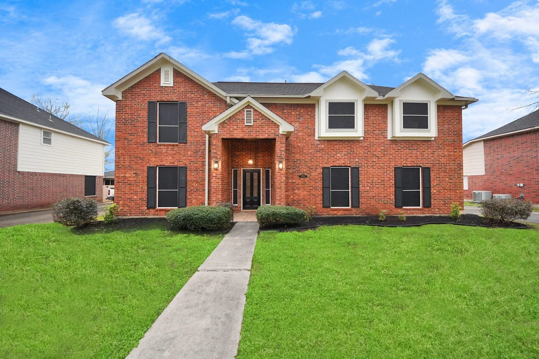 Photo of 1410 Long View Drive