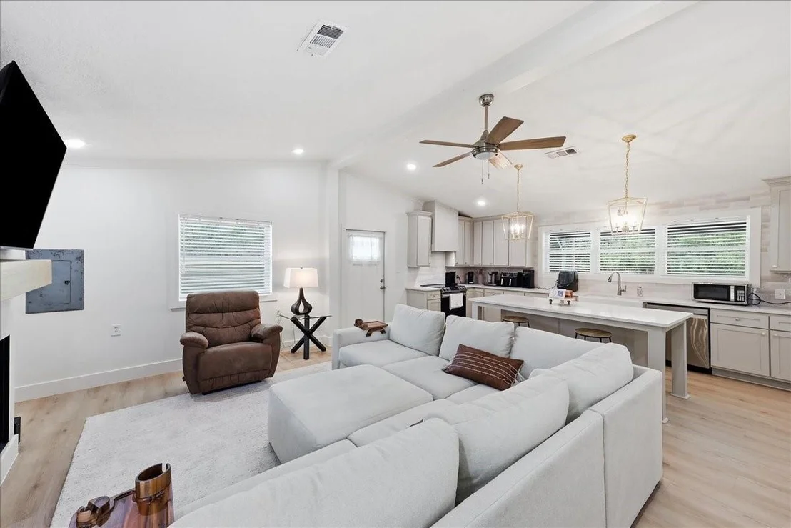 Photo of 11565 Greenway Drive