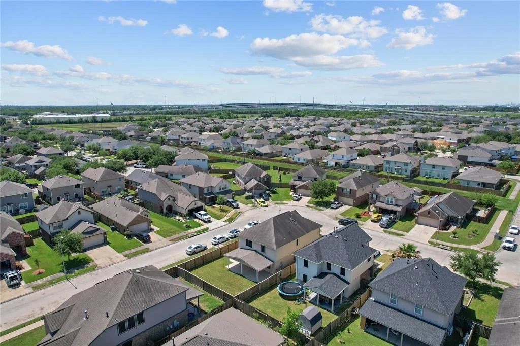 Photo of 10810 Brittan Leaf Lane