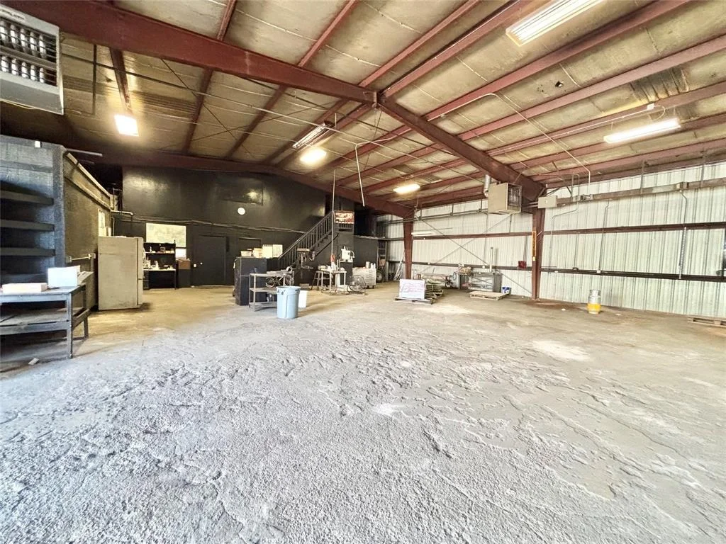Photo of 3807 Pinemont Drive