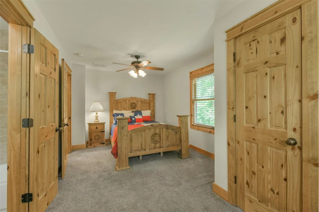 Photo of 91 Bluejay Way