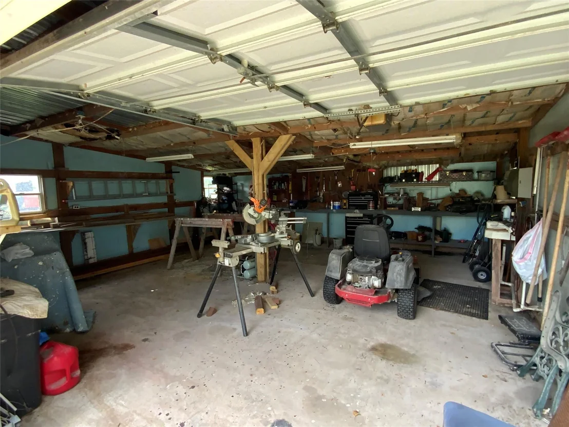 Photo of 160 Tupelo S