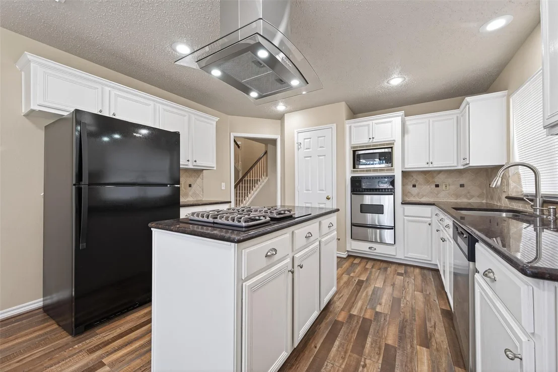 Photo of 19139 Long Timber Drive