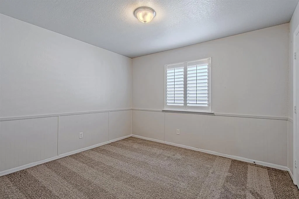 Photo of 9614 Summer Laurel Lane