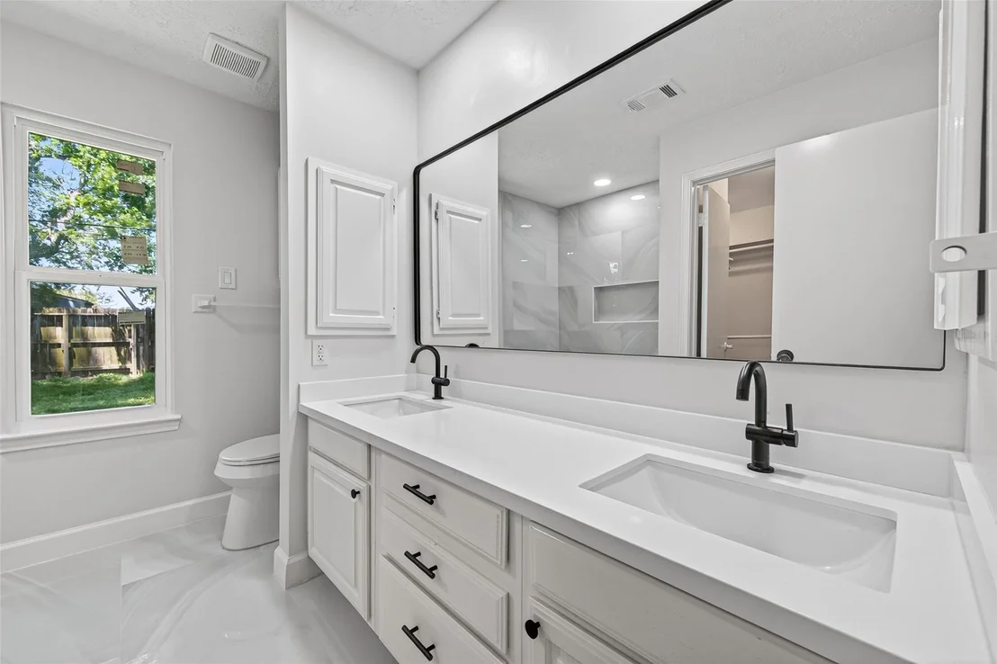 Photo of 3418 Luton Park Drive