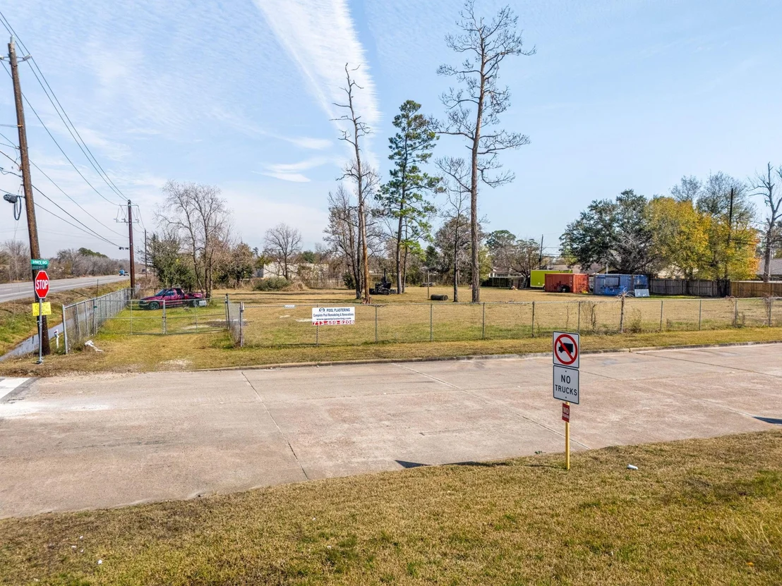 Photo of 13306 Old Beaumont Highway