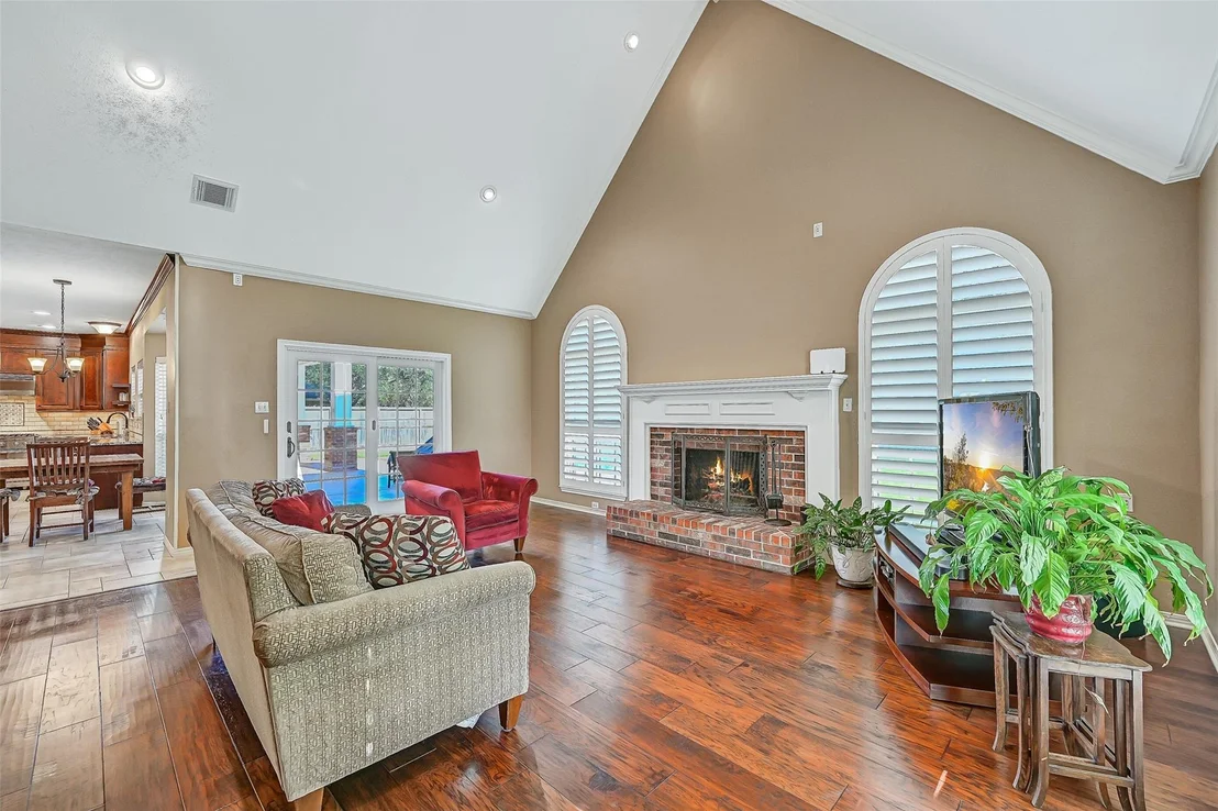 Photo of 101 Oak Drive