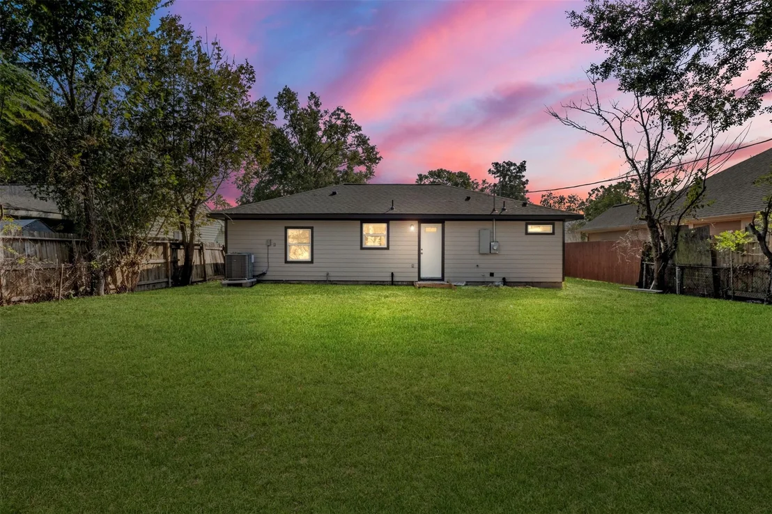Photo of 2311 Pomona Drive