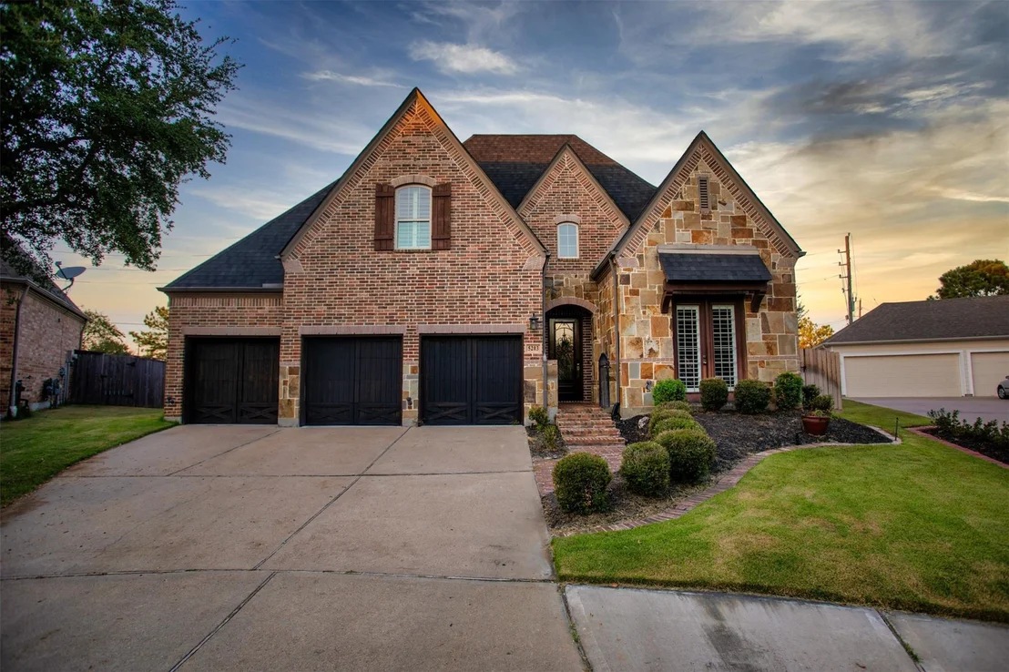 Photo of 5203 Jackson Park Lane