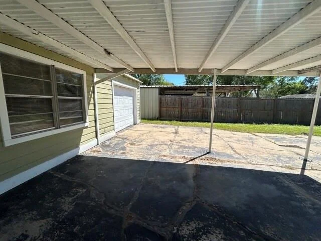 Photo of 400 N Stevenson Street