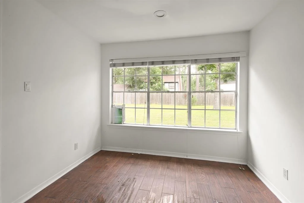 Photo of 2211 Willow Point Drive