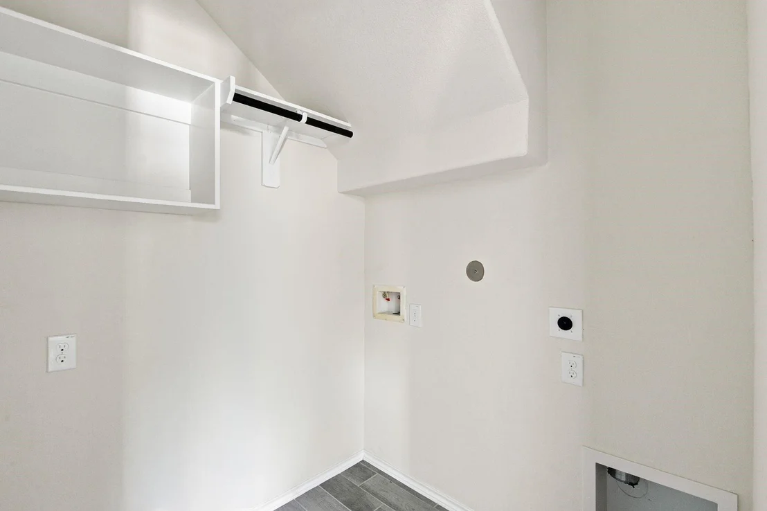 Photo of 693 Forest Bend Lane