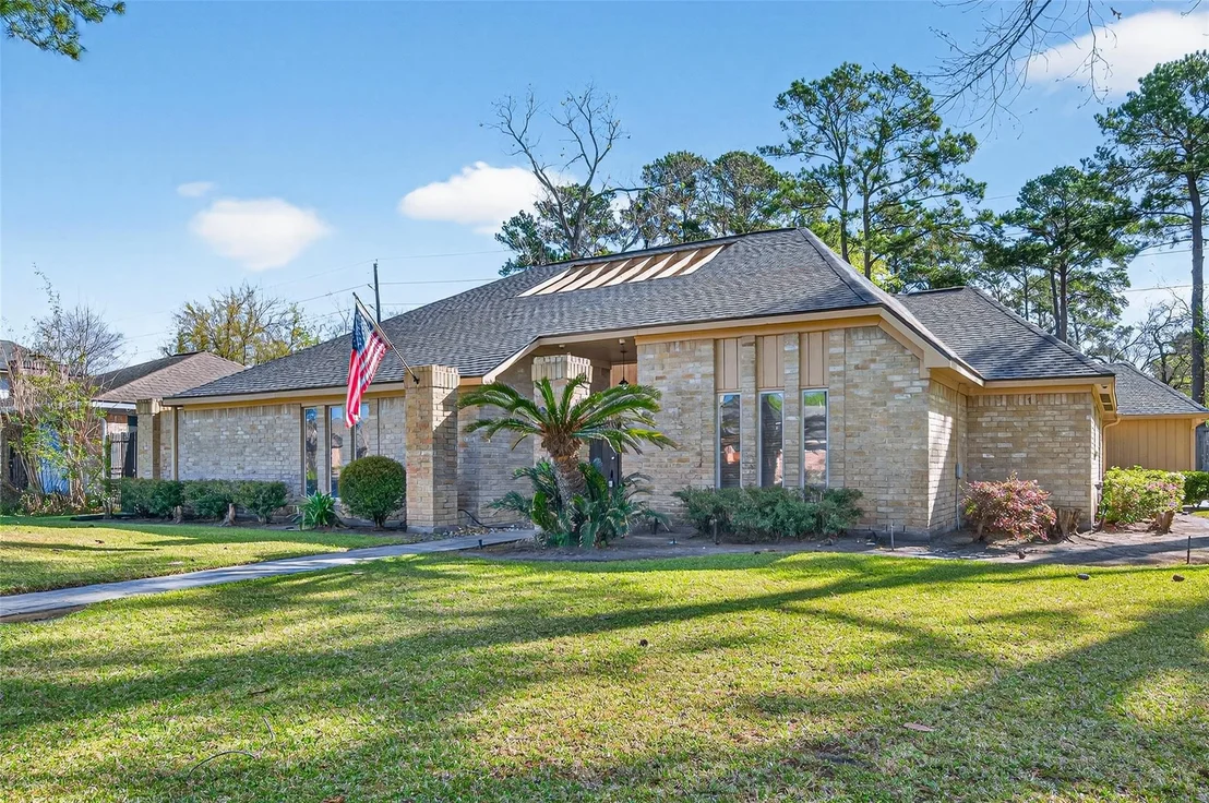 Photo of 8102 Bo Jack Drive