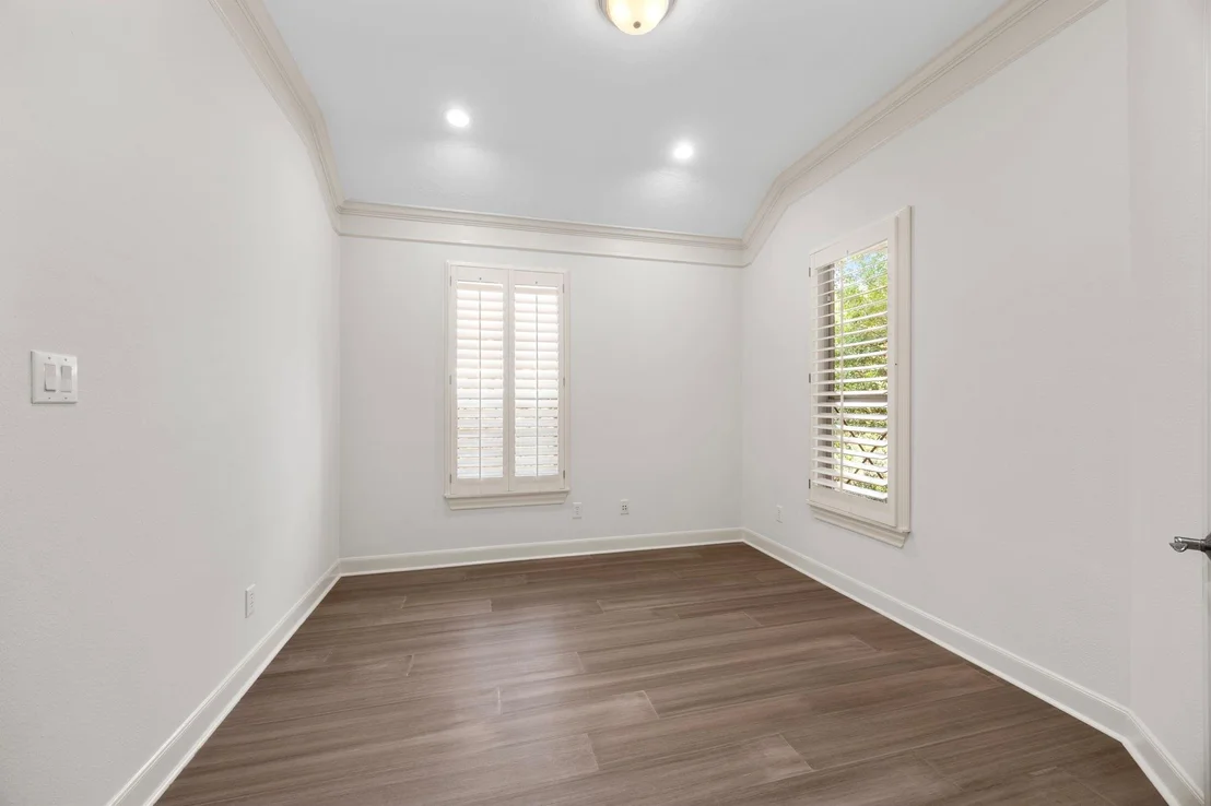 Photo of 11435 Legend Manor Drive