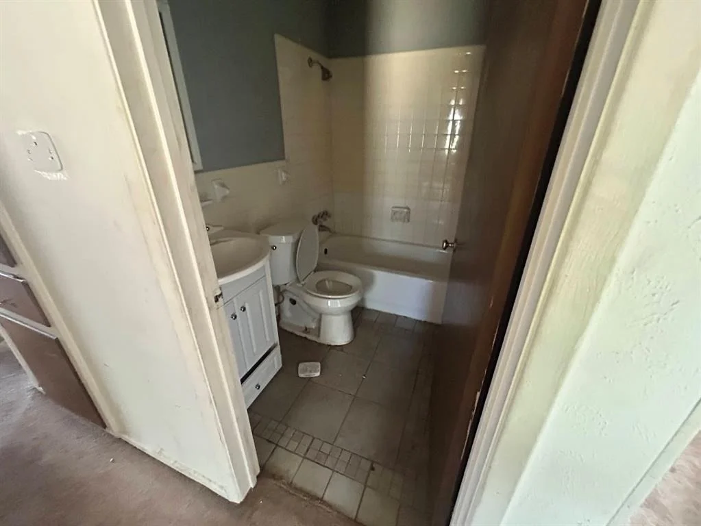 Photo of 5100 Tower Drive