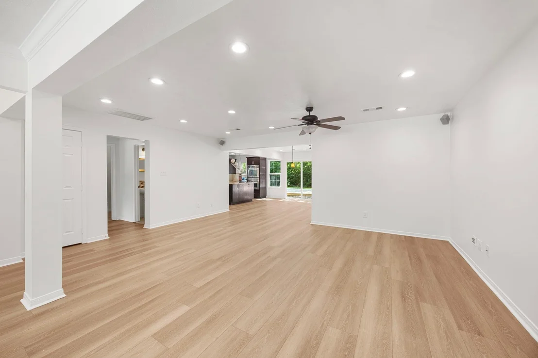Photo of 9111 Timberside Drive