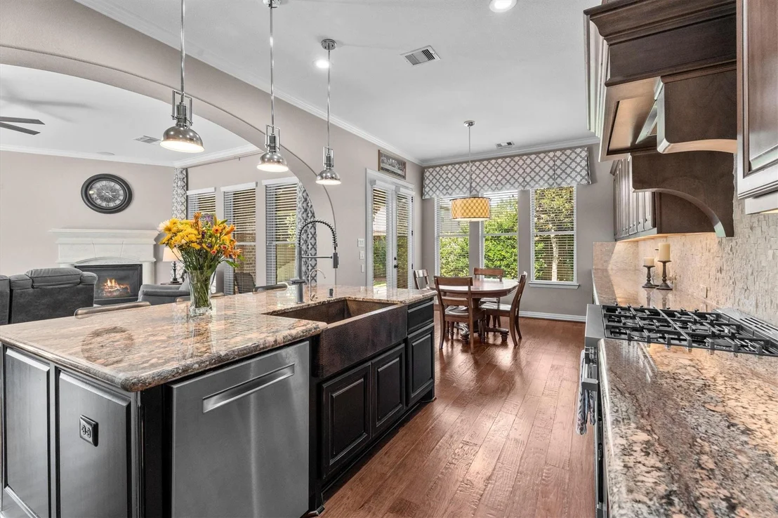 Photo of 130 E Cove View Trail