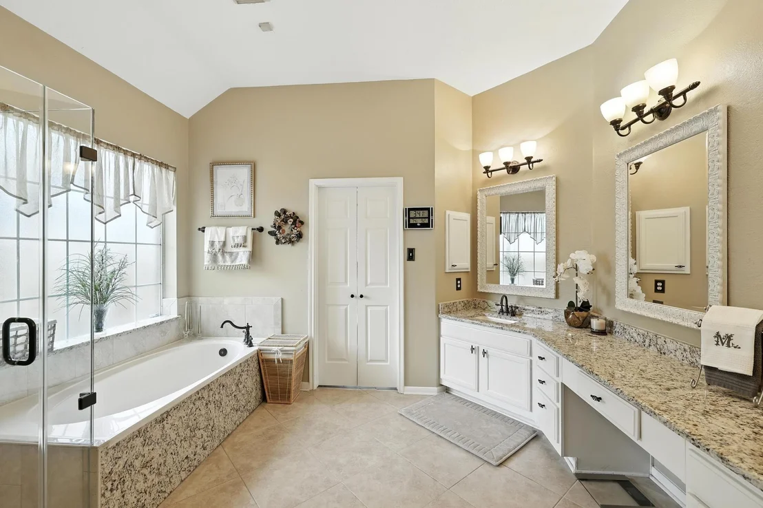 Photo of 98 S Dreamweaver Circle