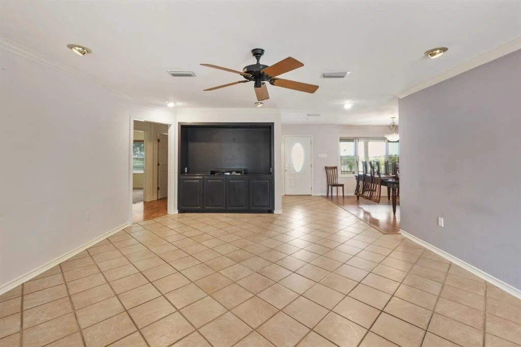 Photo of 6625 E Post Road