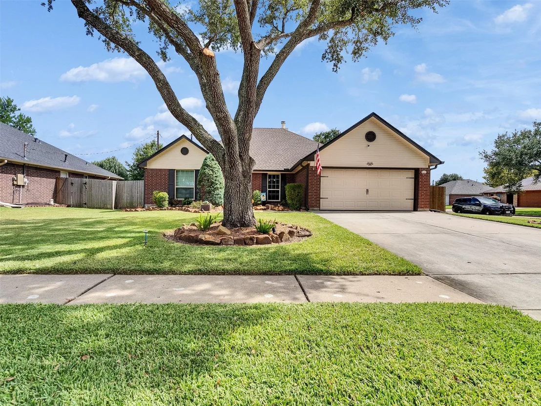 Photo of 512 Quail Circle