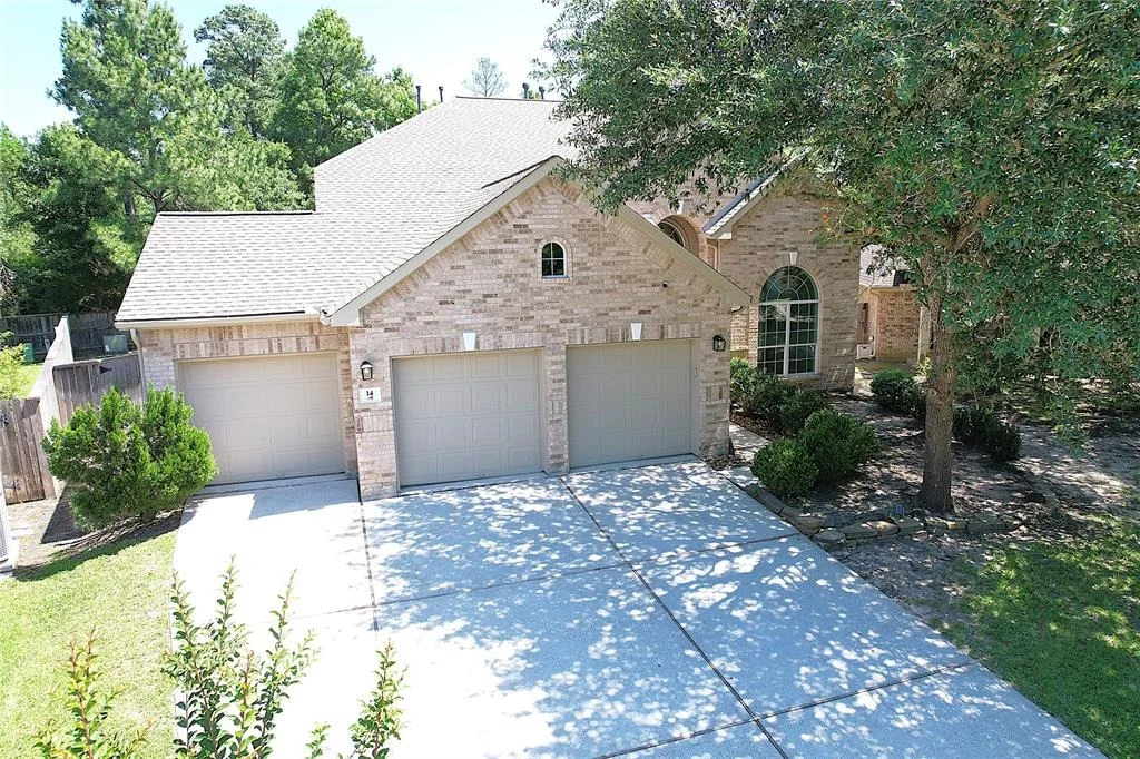 Photo of 14 Barker Ridge Court