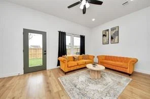 Photo of 4010 Dreyfus Street