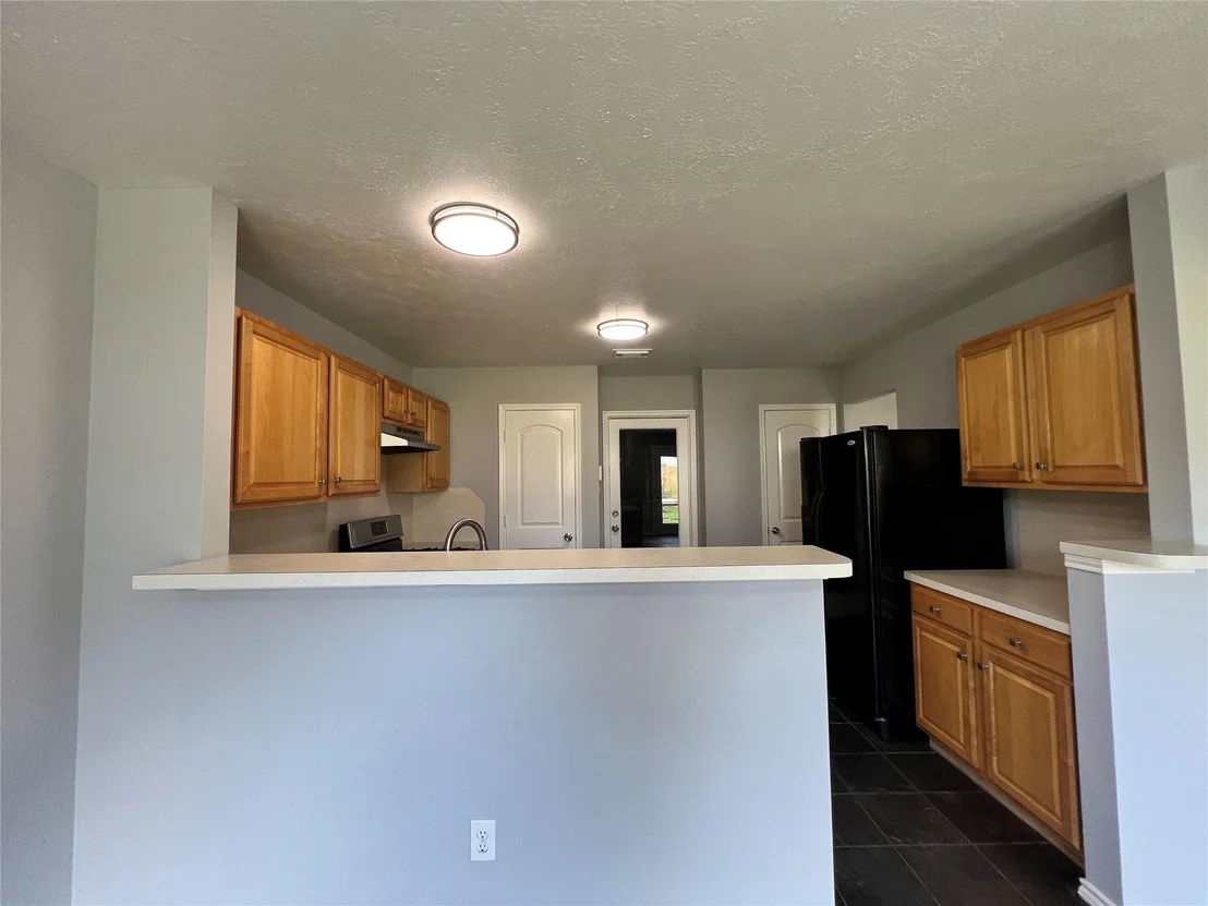 Photo of 919 N Oak Drive