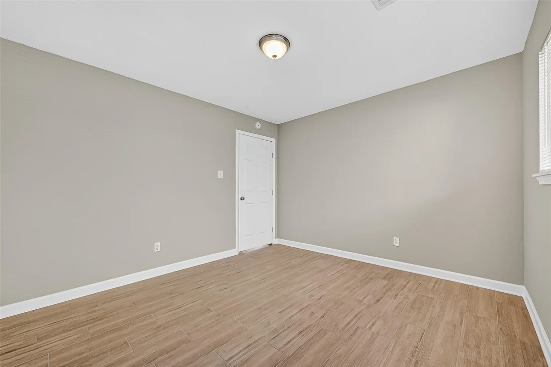 Photo of 5054 Pine Cliff Drive