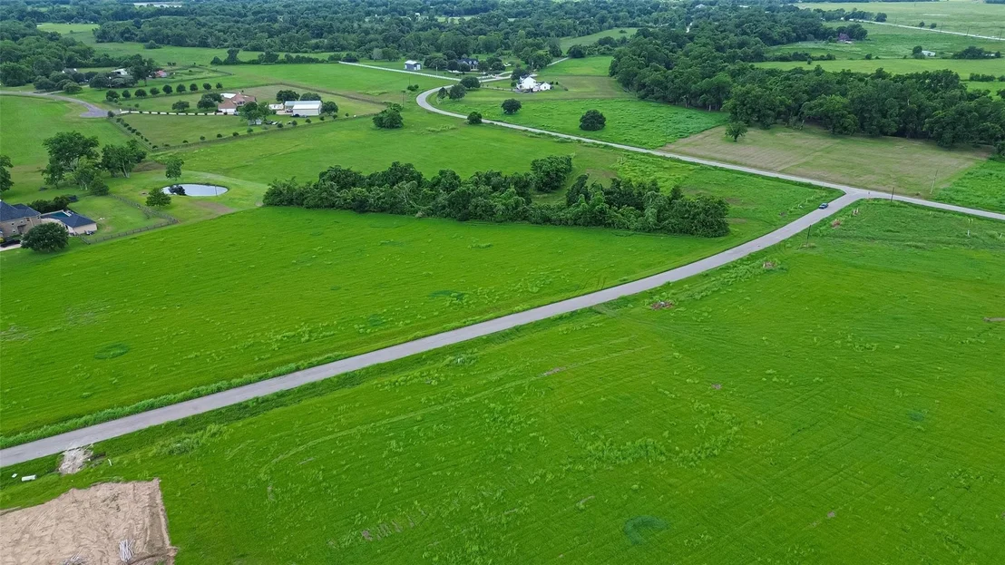 Photo of 16403 Deerhaven Run
