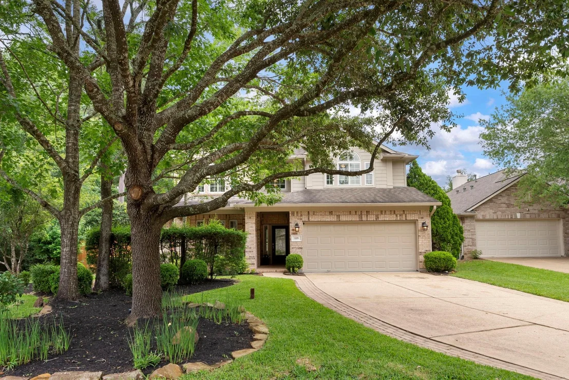 Photo of 119 S Abram Circle