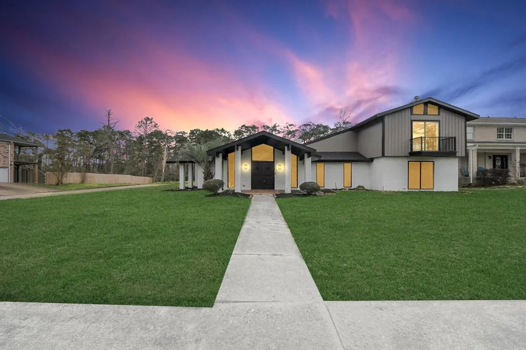 Photo of 1003 Oak Leaf Street