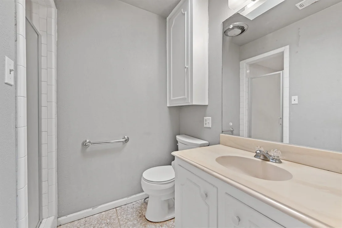 Photo of 608 E Barton Street